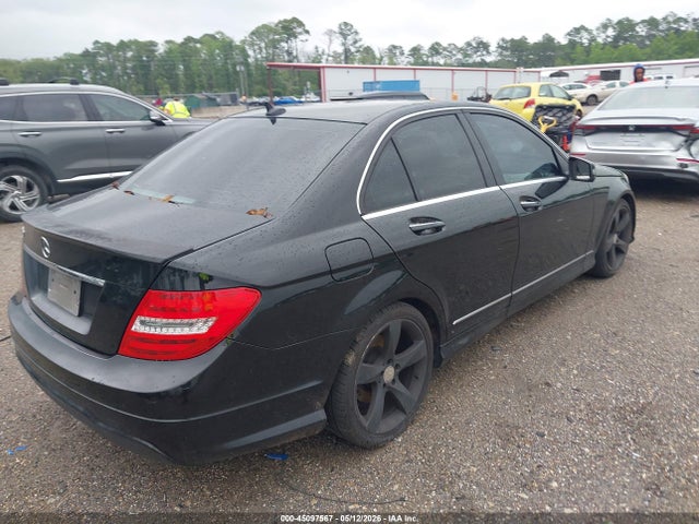 45097567 :رقم المزاد ، WDDGF4HB6EA967049 vin ، 2014 Mercedes-benz C 250 Sport مزاد بيع