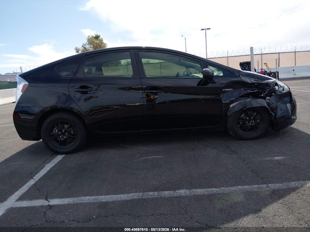 JTDKN3DU9F1929227 Toyota Prius