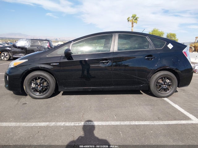 JTDKN3DU9F1929227 Toyota Prius