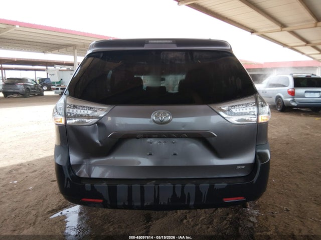 45097614 :رقم المزاد ، 5TDXK3DC7FS682251 vin ، 2015 Toyota Sienna Se 8 Passenger مزاد بيع
