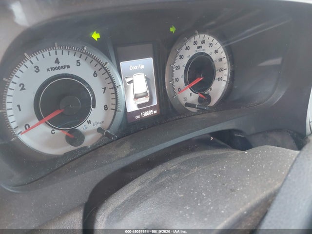 45097614 :رقم المزاد ، 5TDXK3DC7FS682251 vin ، 2015 Toyota Sienna Se 8 Passenger مزاد بيع