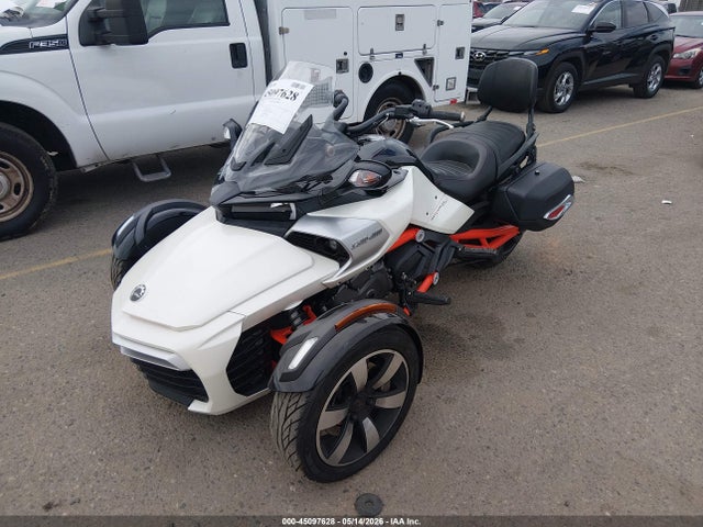 45097628 :رقم المزاد ، 2BXRDCD2XFV001008 vin ، 2015 Can-am Spyder Roadster F3/f3-s مزاد بيع