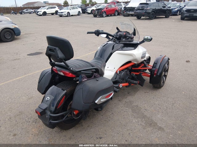 45097628 :رقم المزاد ، 2BXRDCD2XFV001008 vin ، 2015 Can-am Spyder Roadster F3/f3-s مزاد بيع