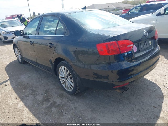 2013 Volkswagen Jetta 2.5l Sel მანქანა იყიდება აუქციონზე, vin: 3VWLX7AJ4DM373339, აუქციონის ნომერი: 45097653
