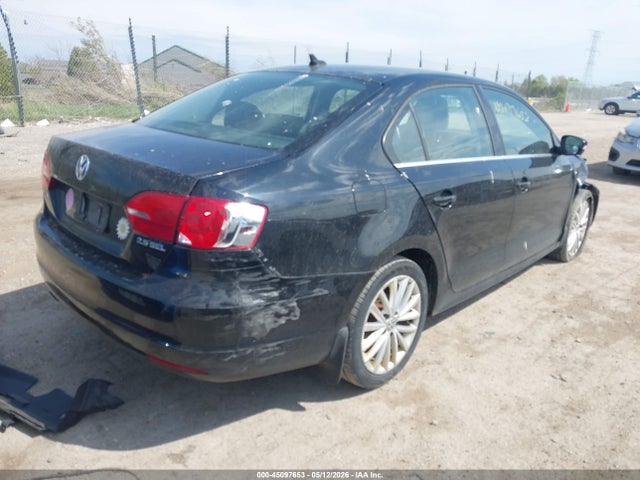 2013 Volkswagen Jetta 2.5l Sel მანქანა იყიდება აუქციონზე, vin: 3VWLX7AJ4DM373339, აუქციონის ნომერი: 45097653