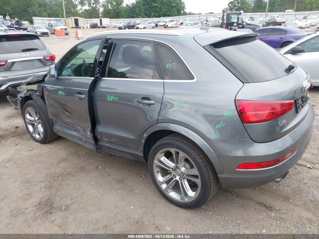 2016 Audi Q3 2.0t Premium Plus მანქანა იყიდება აუქციონზე, vin: WA1EFCFS4GR022520, აუქციონის ნომერი: 45097682
