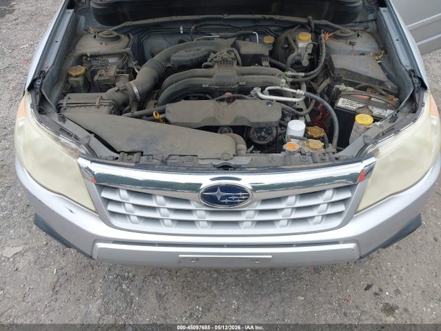 45097685 :رقم المزاد ، JF2SHADC6BG767505 vin ، 2011 Subaru Forester 2.5x Premium مزاد بيع