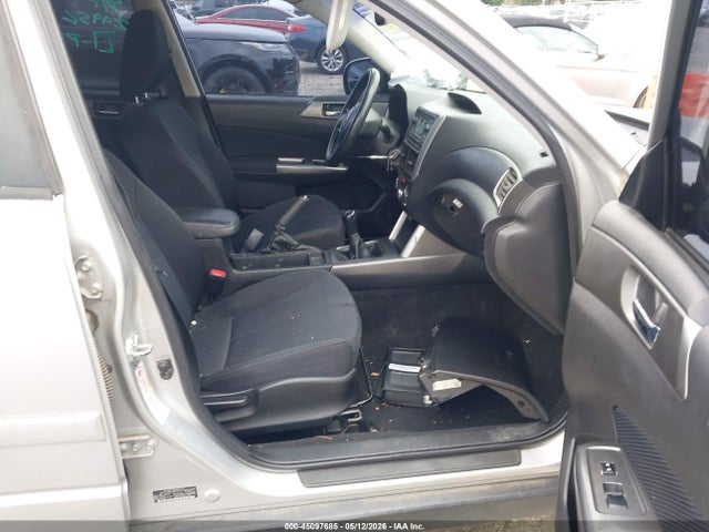 45097685 :رقم المزاد ، JF2SHADC6BG767505 vin ، 2011 Subaru Forester 2.5x Premium مزاد بيع