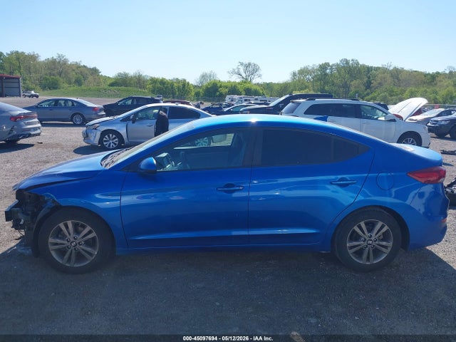 45097694 :رقم المزاد ، 5NPD84LF6JH288192 vin ، 2018 Hyundai Elantra Sel مزاد بيع