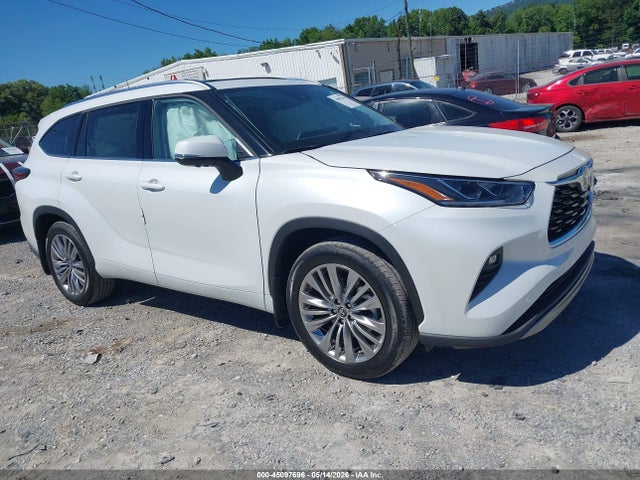 2026 Toyota Highlander Platinum მანქანა იყიდება აუქციონზე, vin: 5TDKDRBH1TS600368, აუქციონის ნომერი: 45097696
