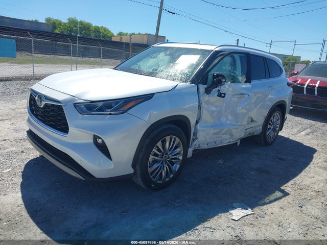 2026 Toyota Highlander Platinum მანქანა იყიდება აუქციონზე, vin: 5TDKDRBH1TS600368, აუქციონის ნომერი: 45097696