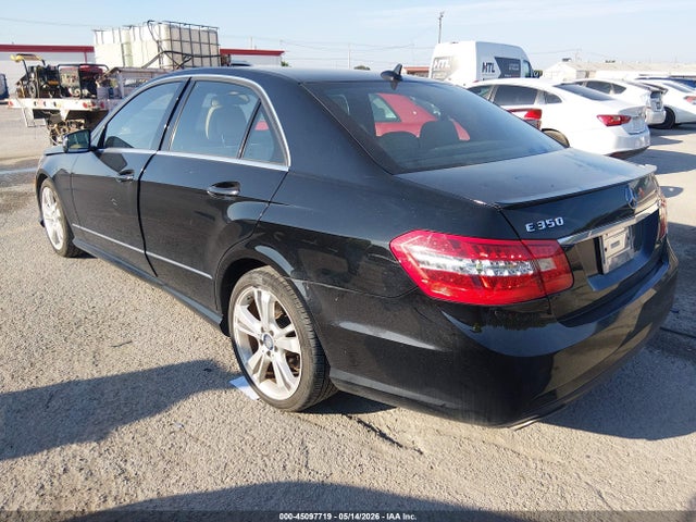 45097719 :رقم المزاد ، WDDHF5KB5DA683641 vin ، 2013 Mercedes-benz E 350 مزاد بيع