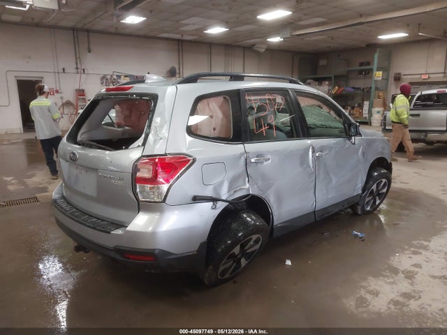 45097749 :رقم المزاد ، JF2SJABC5HH481770 vin ، 2017 Subaru Forester 2.5i مزاد بيع