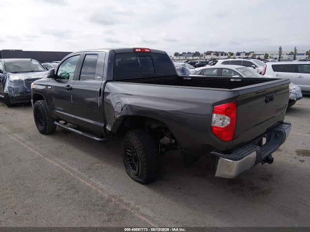 5TFRY5F18HX220583 Toyota Tundra Sr5 5.7l V8