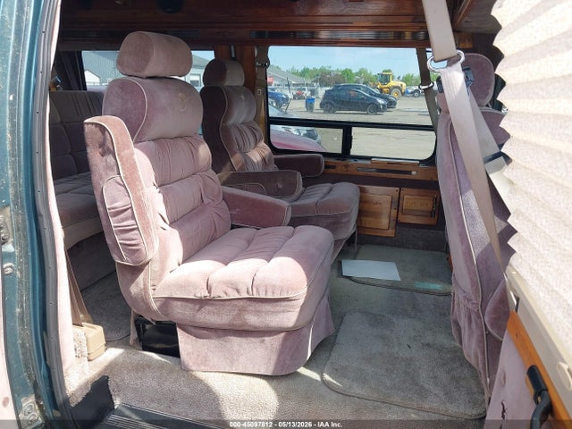 1995 Ford Econoline E150 Van მანქანა იყიდება აუქციონზე, vin: 1FDEE14H9SHB63470, აუქციონის ნომერი: 45097812