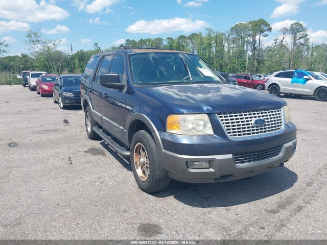 2004 Ford Expedition Nbx/xlt მანქანა იყიდება აუქციონზე, vin: 1FMPU16L04LA34627, აუქციონის ნომერი: 45097823