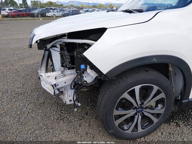 Subaru Forester Limited 2024 JF2SKAKC0RH497731 Image 18