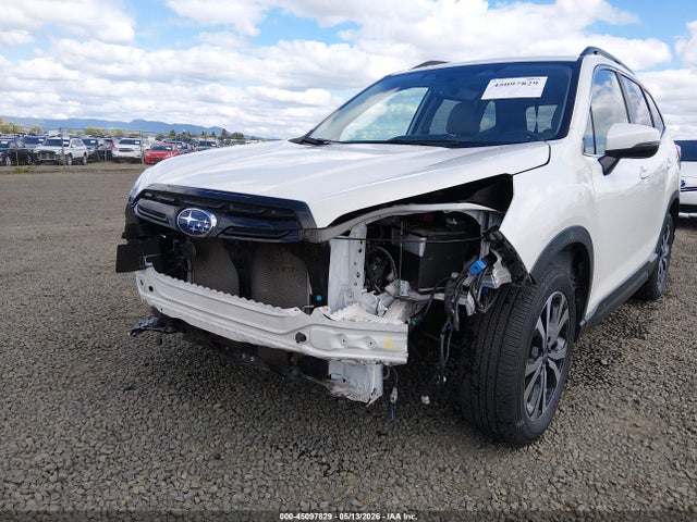 Subaru Forester Limited 2024 JF2SKAKC0RH497731 Image 6