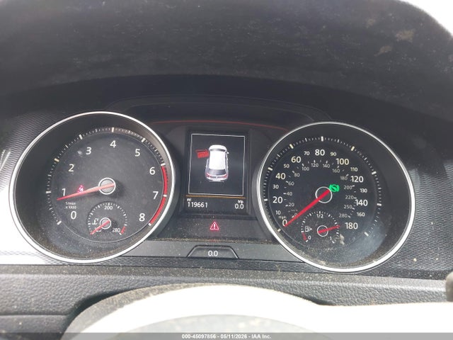 2015 Volkswagen Golf Gti 2.0t S 4-door მანქანა იყიდება აუქციონზე, vin: 3VW4T7AU0FM064478, აუქციონის ნომერი: 45097856