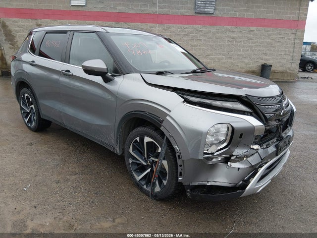 45097862 :رقم المزاد ، JA4J4UA85NZ036378 vin ، 2022 Mitsubishi Outlander Black Edition S-awc/se 2.5 S-awc/se Launch Edition S-awc مزاد بيع