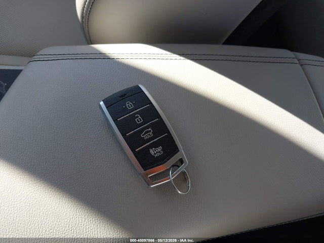 Genesis G70 2.0t Awd 2020 KMTG64LA6LU050263 Image 11