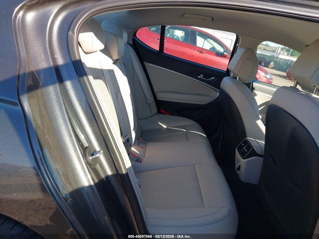 Genesis G70 2.0t Awd 2020 KMTG64LA6LU050263 Image 8