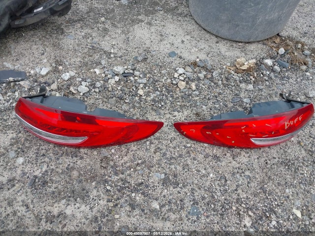 Ford Fusion Hybrid Se 2019 3FA6P0LU3KR226398 Image 12