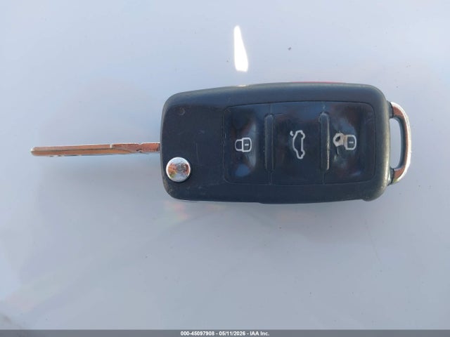 3VWF17AT2HM624350 Volkswagen Beetle #pinkbeetle/1.8t Classic/1.8t S