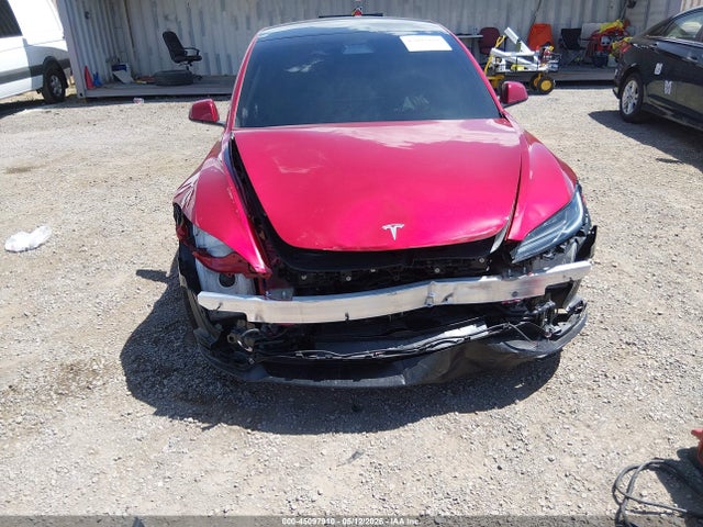 45097910 :رقم المزاد ، 5YJ3E1ET3SF072905 vin ، 2025 Tesla Model 3 Performance All-wheel Drive مزاد بيع