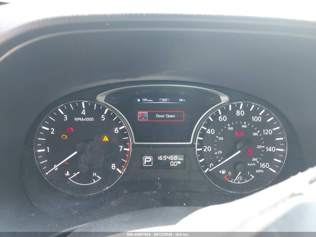Продажа на аукционе авто 2014 Nissan Pathfinder Platinum, vin: 5N1AR2MM7EC639223, номер лота: 45097924