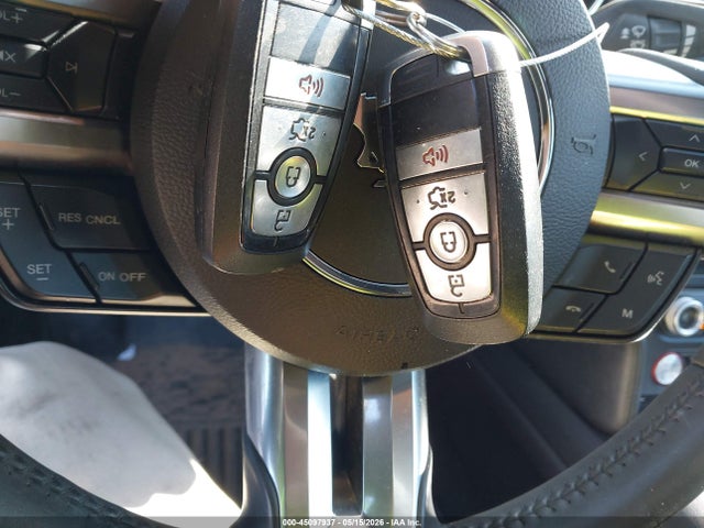 45097937 :رقم المزاد ، 1FA6P8CF1J5127421 vin ، 2018 Ford Mustang Gt مزاد بيع