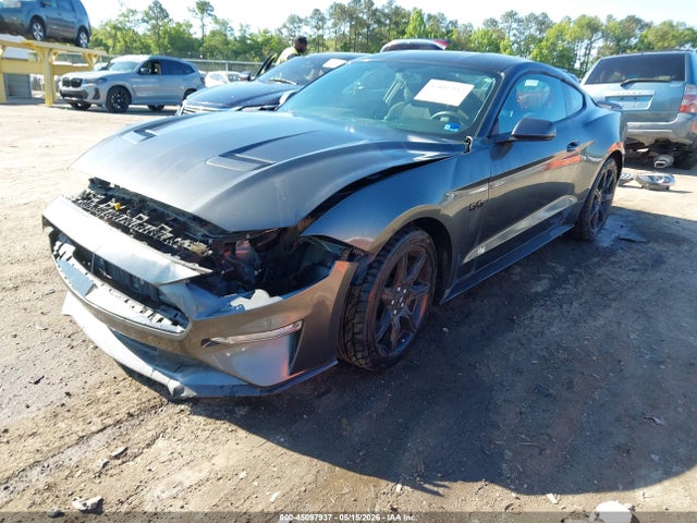 45097937 :رقم المزاد ، 1FA6P8CF1J5127421 vin ، 2018 Ford Mustang Gt مزاد بيع