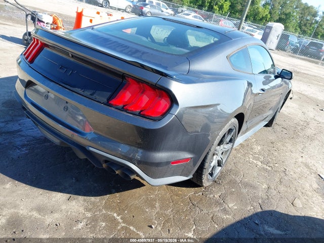 45097937 :رقم المزاد ، 1FA6P8CF1J5127421 vin ، 2018 Ford Mustang Gt مزاد بيع