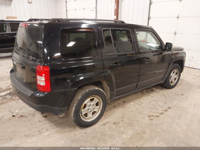 2016 Jeep Patriot Sport მანქანა იყიდება აუქციონზე, vin: 1C4NJPBAXGD688271, აუქციონის ნომერი: 45097948