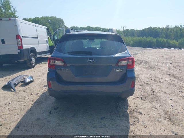 45097968 :رقم المزاد ، 4S4BSAAC4F3239653 vin ، 2015 Subaru Outback 2.5i مزاد بيع