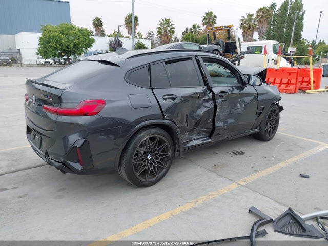 BMW X4 M 2022 5YM23EC03N9K31784 Image 4