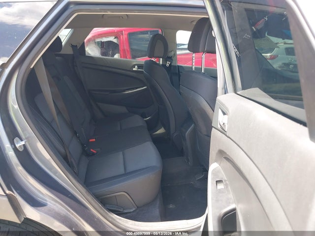 2018 Hyundai Tucson Se მანქანა იყიდება აუქციონზე, vin: KM8J23A4XJU659503, აუქციონის ნომერი: 45097999