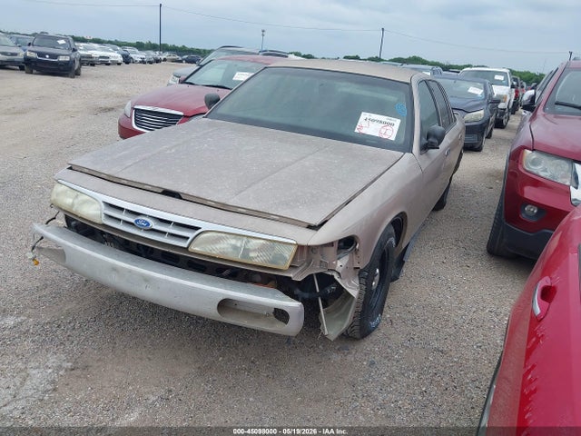 Продаж на аукціоні авто 1996 Ford Crown Victoria Police Interceptor, vin: 2FALP71WXTX156935, номер лоту: 45098000