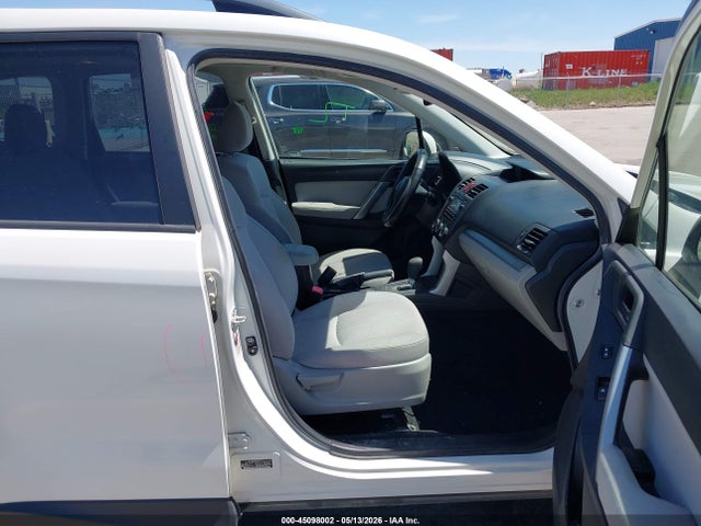 Subaru Forester 2.5i Premium 2014 JF2SJAEC8EH487537 Image 5
