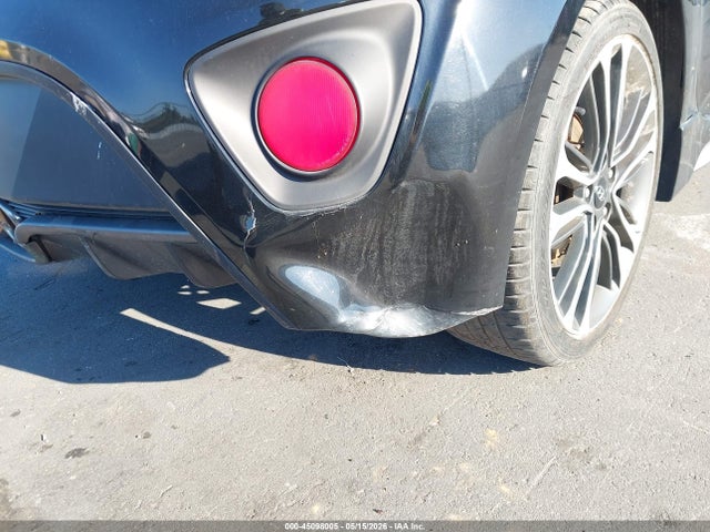 45098005 :رقم المزاد ، KMHTC6AE2GU255586 vin ، 2016 Hyundai Veloster Turbo مزاد بيع