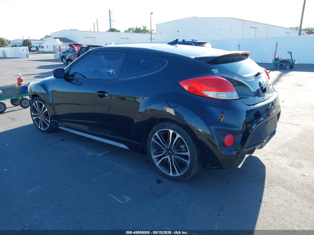 45098005 :رقم المزاد ، KMHTC6AE2GU255586 vin ، 2016 Hyundai Veloster Turbo مزاد بيع
