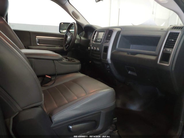 45098011 :رقم المزاد ، 3C6JR7DTXGG306272 vin ، 2016 Ram 1500 مزاد بيع
