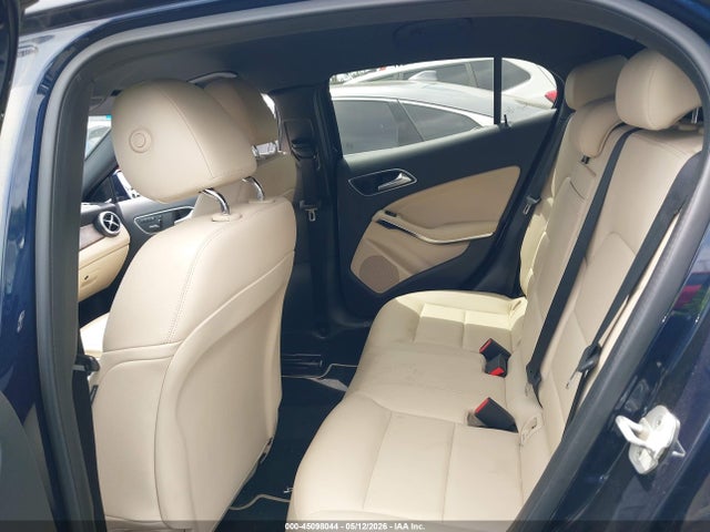 WDCTG4EB1HJ305713 Mercedes-Benz GLA 250