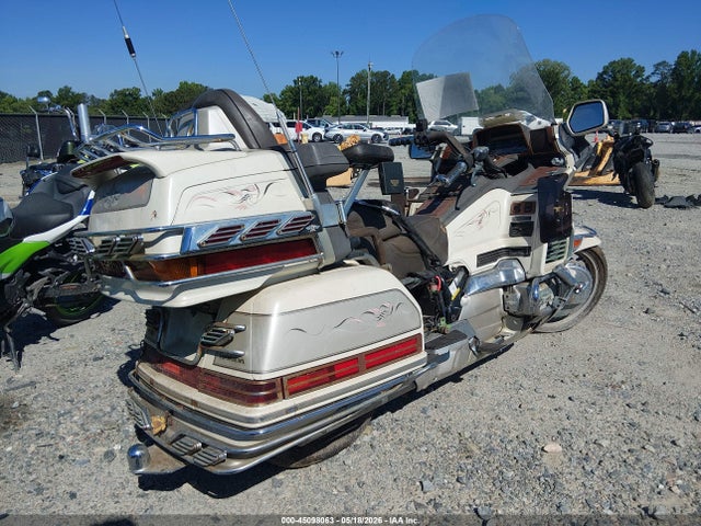 1990 Honda Gl1500 Se მანქანა იყიდება აუქციონზე, vin: 1HFSC2235LA200606, აუქციონის ნომერი: 45098063