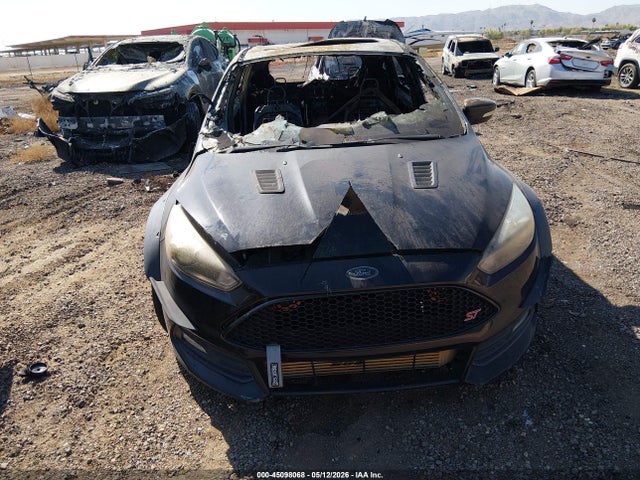 Продажа на аукционе авто 2016 Ford Focus St, vin: 1FADP3L99GL363226, номер лота: 45098068