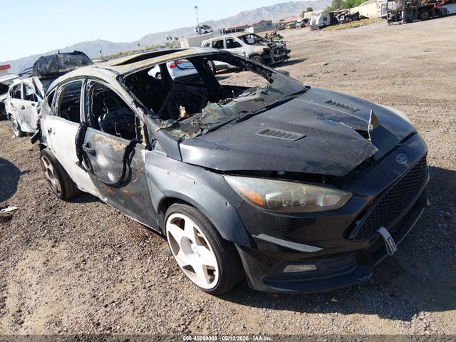 Продажа на аукционе авто 2016 Ford Focus St, vin: 1FADP3L99GL363226, номер лота: 45098068
