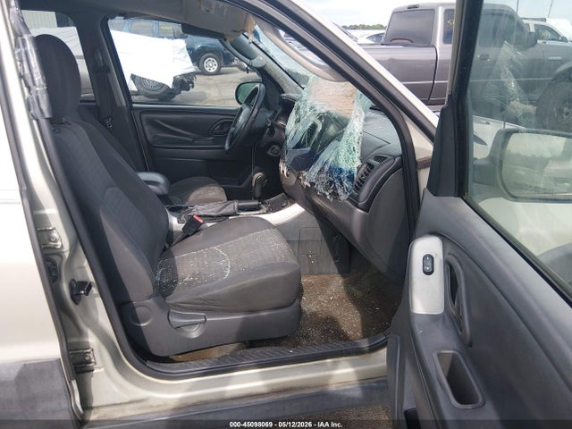 45098069 :رقم المزاد ، 4F2YZ02Z56KM13159 vin ، 2006 Mazda Tribute I مزاد بيع