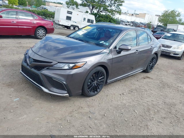 Продаж на аукціоні авто 2022 Toyota Camry Xse Hybrid, vin: 4T1K31AK7NU582325, номер лоту: 45098099