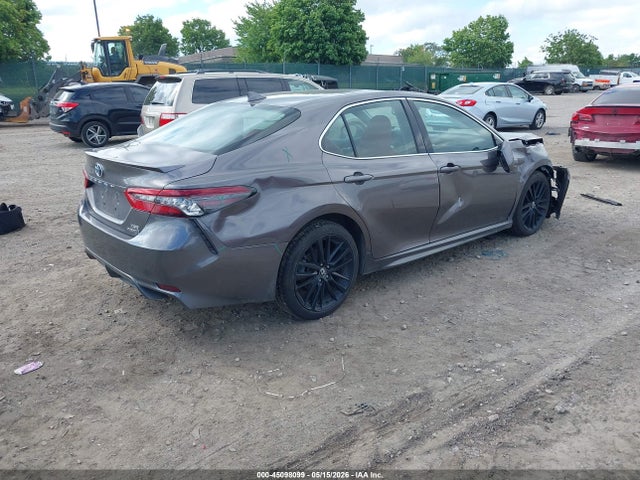 Продаж на аукціоні авто 2022 Toyota Camry Xse Hybrid, vin: 4T1K31AK7NU582325, номер лоту: 45098099