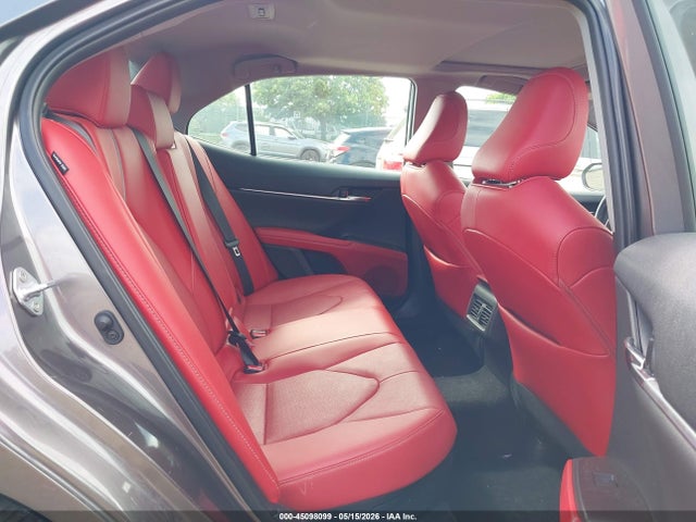 Продаж на аукціоні авто 2022 Toyota Camry Xse Hybrid, vin: 4T1K31AK7NU582325, номер лоту: 45098099